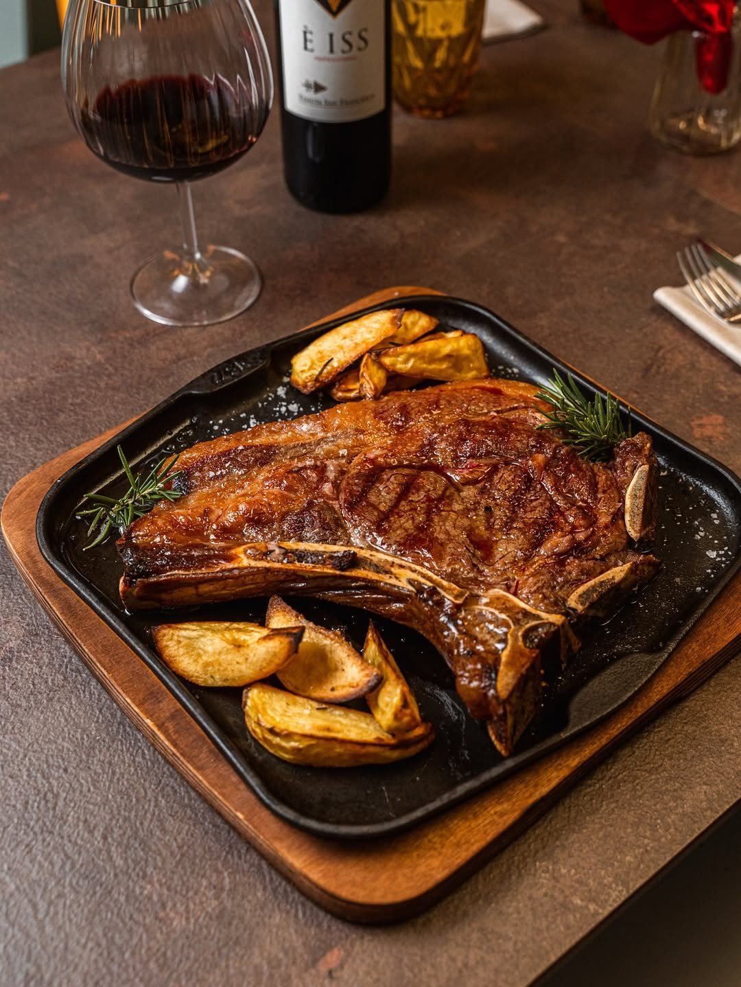 Tomahawk alla brace